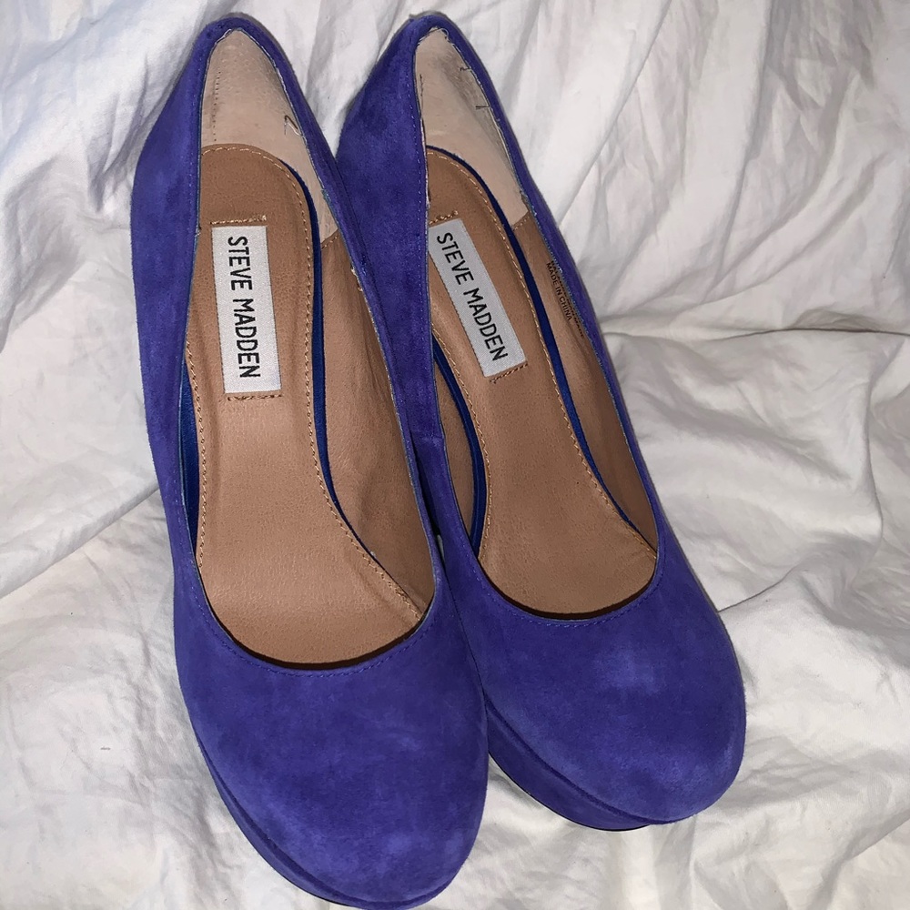 STEVE MADDEN size 7 HEELS